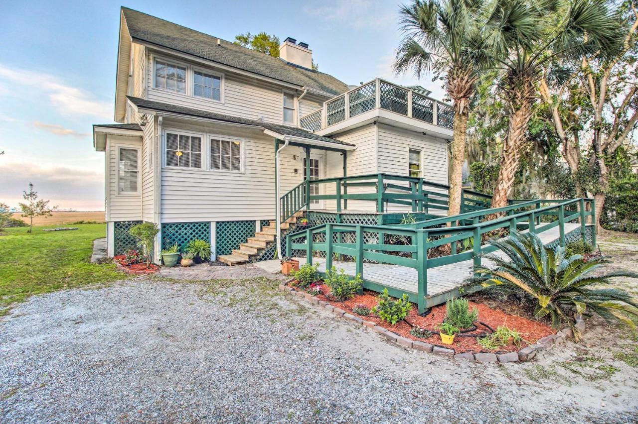 Family-friendly Vacation With Decks! Holiday home